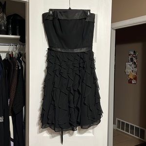 White House Black market size 14 strapless